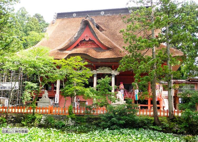 出羽三山神社（月山神社）