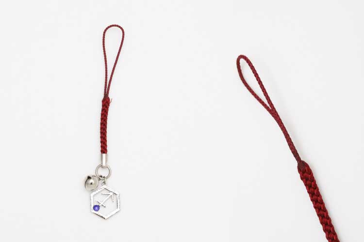 星標ストラップ 税込み￥715