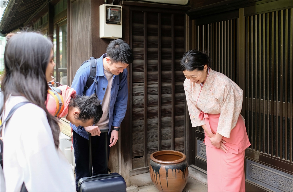 日本人にとっての挨拶の意味