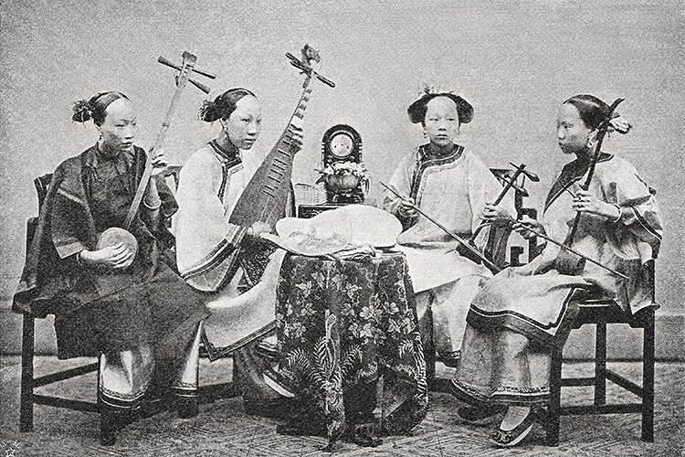 二胡は中国の楽器…その情感あふれる魅力的な音色の秘密とは
