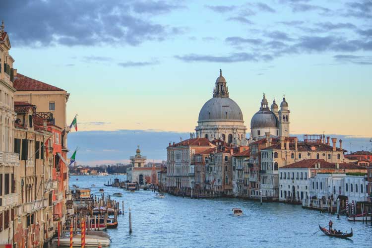 イタリアってどんな国？