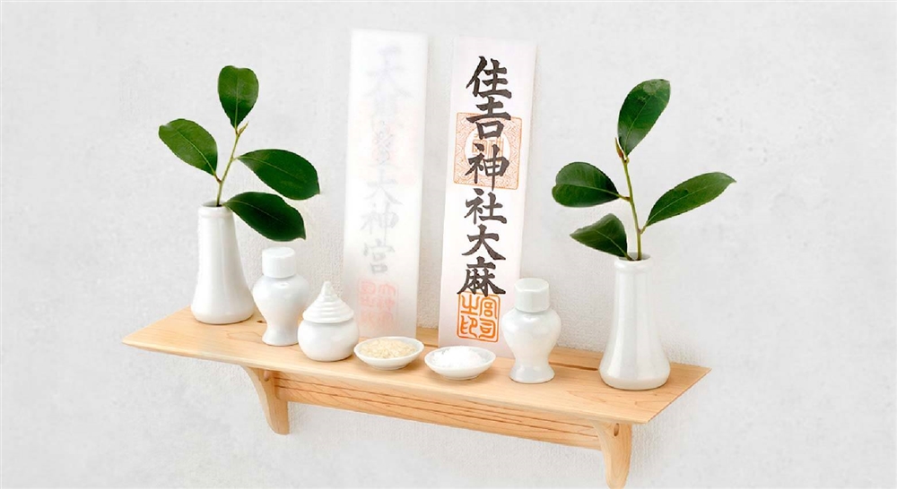 神棚を迎える