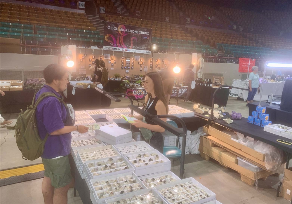 業者との些細な会話も貴重な時間