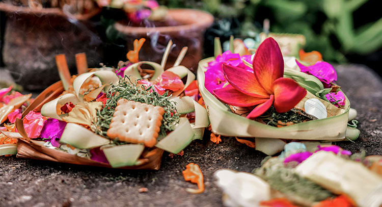 家族で作る供物「チャナン」