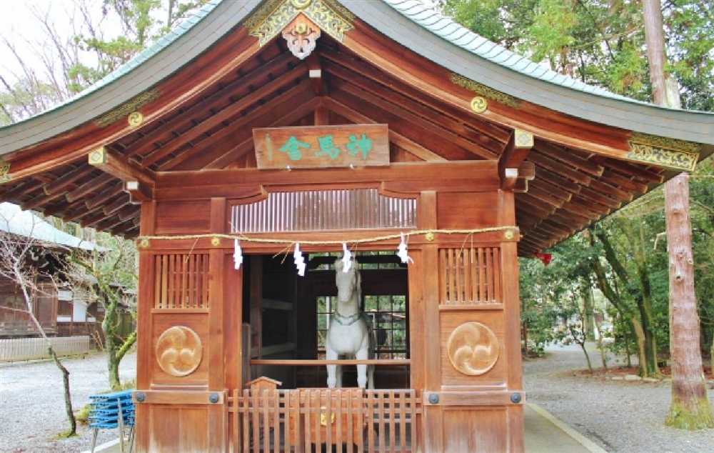 どこの神社にも神馬舎はある？
