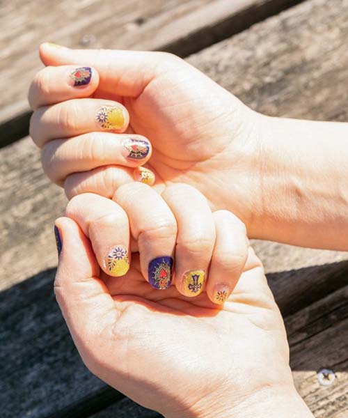 ネイルシール一覧へ