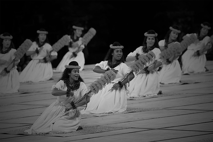 民俗芸能とともに歩んできたアミナコレクション