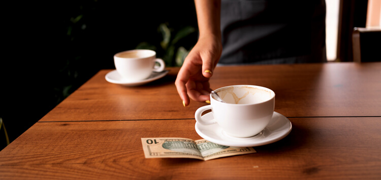 海外ではチップは払わないといけないの？