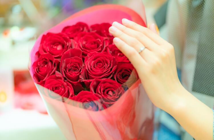 バラが「愛・美・情熱」の象徴とされる理由