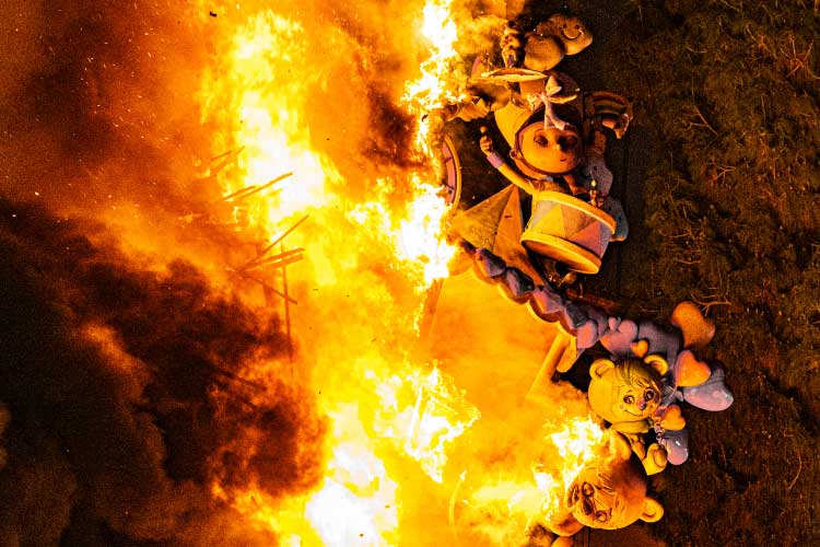 バレンシアの火祭りの起源と歴史