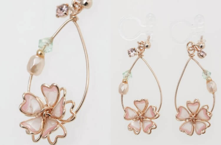 咲き桜イヤリング