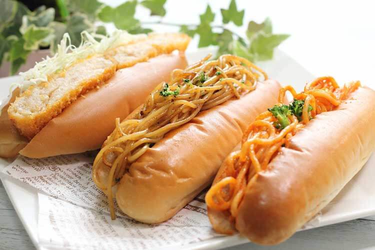 コッペパン（日本）｜給食で広まった柔らかい発酵パン