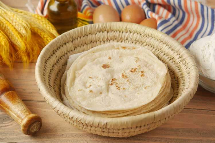 チャパティ（インド）｜全粒粉と水だけで作る無発酵の薄焼きパン