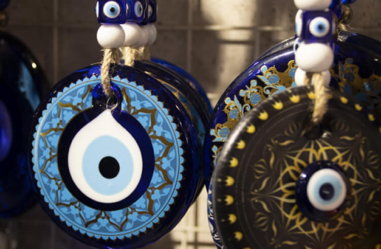 ナザール・ボンジュウ（トルコ）