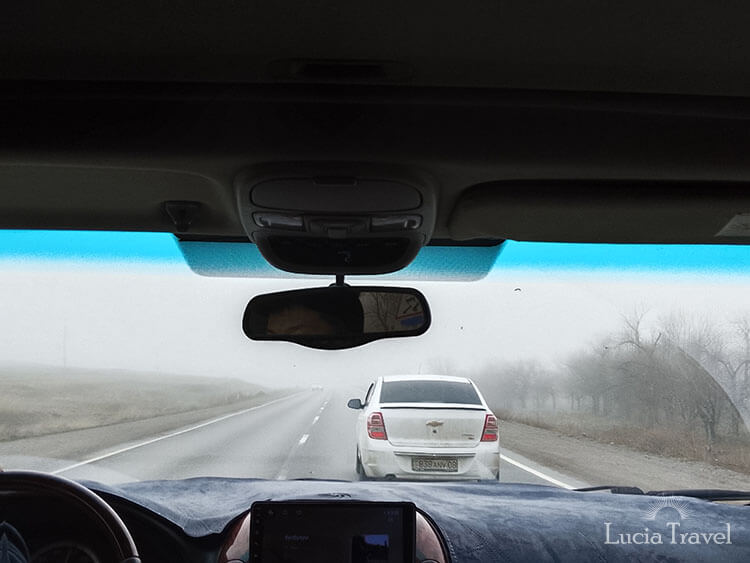 知らない運転手の登場