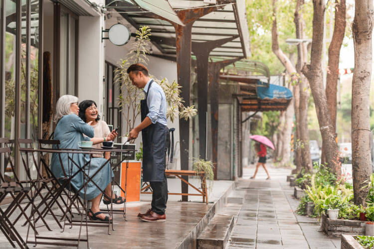 スコール前提！“濡れてもOK”な東南アジアの暮らし