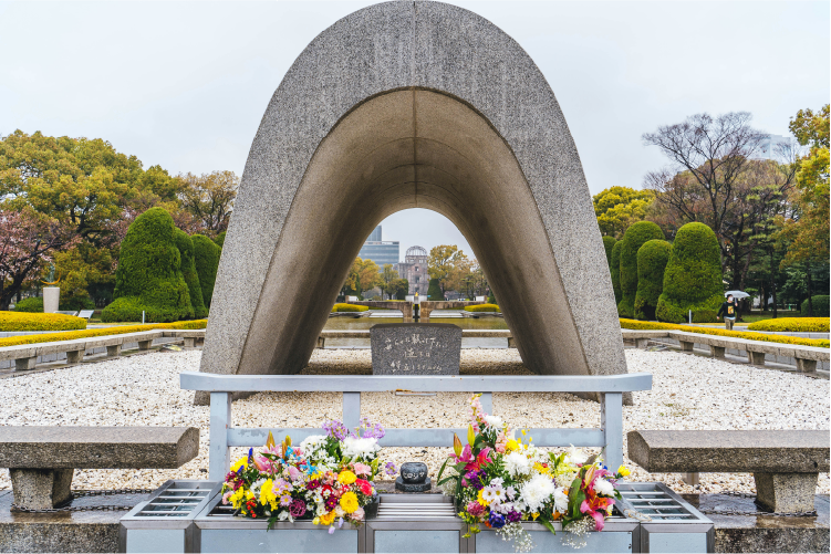 広島平和記念日（8月6日）
