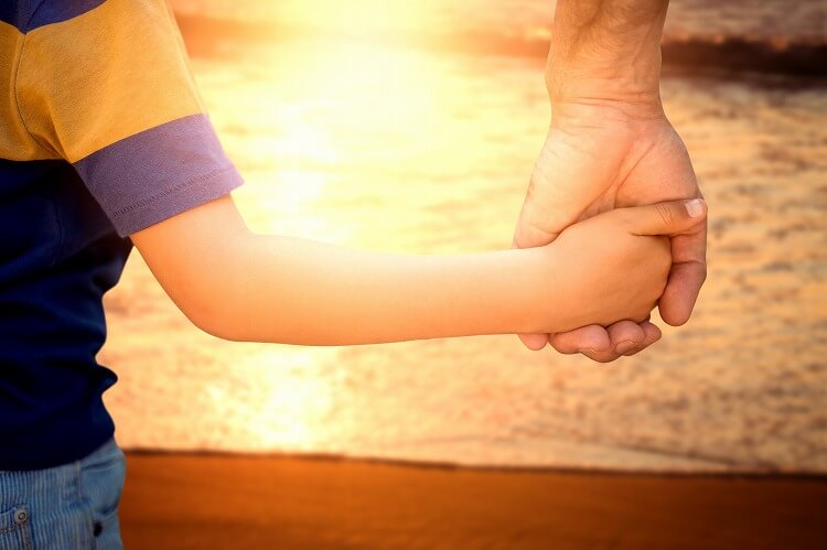 父から子へと受け継がれる、家族の絆