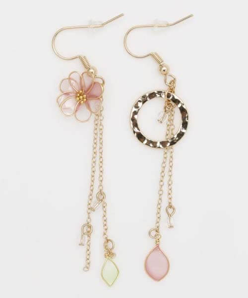 四季の花ピアス