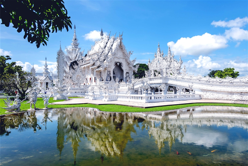 タイのワット・ロンクンとは？