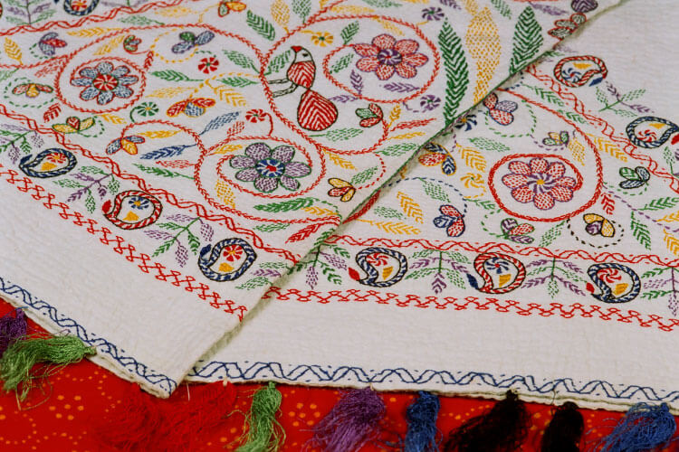 カンタ刺繍とは？インド・ベンガル地方に伝わる手仕事