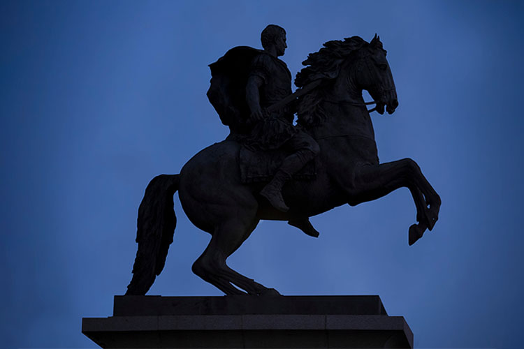 アグリッパとトパーズ