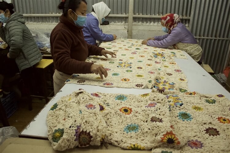 ネパールのかぎ針編み